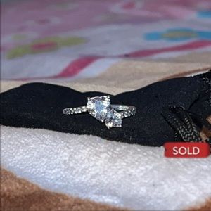 PANDORA DOUBLE HEART SPARKLING RING